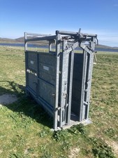 Ritchie cattle crush for sale  GLASGOW