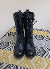 Euc black reiker for sale  MOUNTAIN ASH