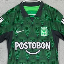 Camiseta de futebol masculina Atlético Nacional Postobon pequena verde geométrica Colômbia Nike comprar usado  Enviando para Brazil