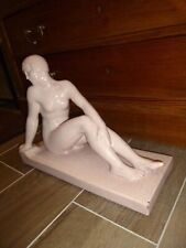 Femme nue posant d'occasion  Bordeaux-