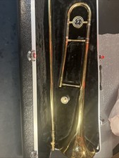 Trombón de latón marca Cherryside con estuche boquilla correderas buen funcionamiento como debe segunda mano  Embacar hacia Mexico