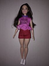 Barbie fashionistas curvy usato  Pomezia