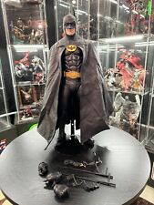 Figura NECA 1989 de Batman Michael Keaton escala 1/4 18 pulgadas DC Comics como nueva completa segunda mano  Embacar hacia Argentina