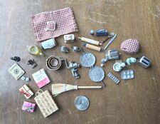 Lote de 40 piezas de electrodomésticos de cocina miniatura vintage para casa de muñecas, batidora, picadora de carne Ect segunda mano  Embacar hacia Argentina