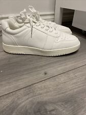 White chunky trainers for sale  MOLD