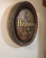 Usado, Placa de barril de cerveja vintage HEINEKEN NA TORNEIRA Man Cave comprar usado  Enviando para Brazil