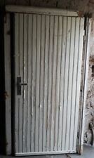 19 antike Holztüren aus einem alten Bauernhaus. Hier Haustür Nebeneingangstür 17, gebraucht gebraucht kaufen  Waldmünchen