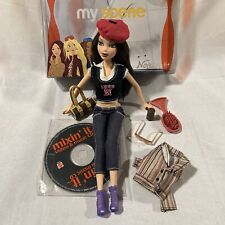 Muñeca Barbie My Scene Hanging Out 2003 con accesorios, caja y CD segunda mano  Embacar hacia Argentina