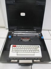 Olivetti electric typewriter d'occasion  Expédié en Belgium