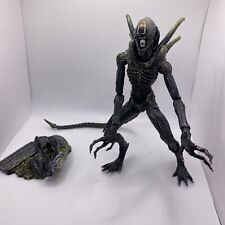 Play Arts Kai Aliens Colonial Marines No. 1 figura de guerrero xenomorfo Lurker segunda mano  Embacar hacia Argentina