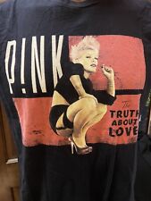 Camiseta 2013 PINK THE TRUE ABOUT LOVE TOUR GRANDE Preta Vintage Look comprar usado  Enviando para Brazil