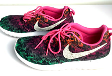 Zapatos para mujer Nike Roshe Run con estampado de palma 677784 talla 6,5 años segunda mano  Embacar hacia Argentina