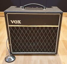 VOX Pathfinder 15 V9158 15-Watt 1x8" Practice Amps 220V incl. Footswitch comprar usado  Enviando para Brazil