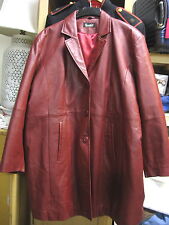 nice red coat for sale  Tijeras