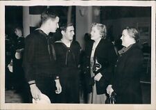 1951 Press Photo Militar Atenas Grécia Fred Galzerano Cantina Frota Goel Harper, usado comprar usado  Enviando para Brazil