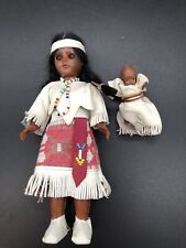 Usado, Muñeca mujer india americana vintage con cuentas de semillas de cuero de papoose de 7,5"" recuerdo segunda mano  Embacar hacia Argentina