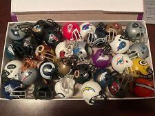 Lote de 30 mini capacetes de futebol americano da NFL comprar usado  Enviando para Brazil