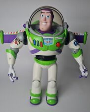 Figura parlante de 12"" Toy Story Buzz Lightyear de Disney Store funcionando segunda mano  Embacar hacia Argentina