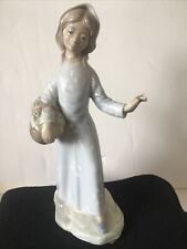 Lladro girl basket for sale  Shipping to Ireland