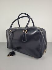 Bolso Prada. Bolso vintage de bolos Prada de cuero negro., usado segunda mano  Embacar hacia Argentina