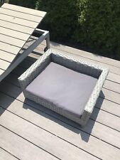 Usado, Elegante sofá-cama de postigo para animais de estimação externo/interior com estrutura de metal comprar usado  Enviando para Brazil