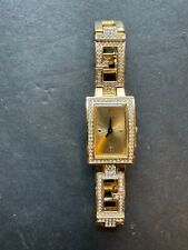 Guess relógio de aço inoxidável tom dourado G85457L com caixa em forma de bolsa e link extra comprar usado  Enviando para Brazil