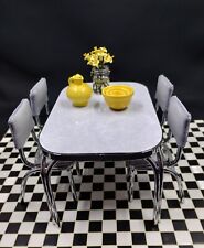 Conjunto de cozinha retrô miniatura casa de bonecas mesa e cadeiras fórmica Karen Fuller K & J comprar usado  Enviando para Brazil