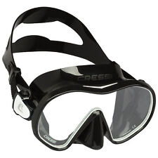 Máscara de mergulho sem moldura Cressi F-Dual lente única usada - Preto/branco comprar usado  Enviando para Brazil