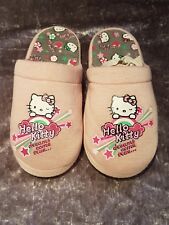 Pantofole slip on rosa per bambina M&S Hello Kitty taglia 3 in perfette condizioni, usato usato  Spedire a Italy