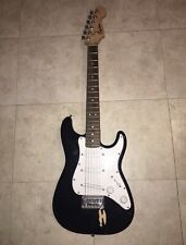 Guitarra Eléctrica de 6 Cuerdas Fender Squier Mini Stratocaster Negra Blanca ¡NO PROBADA! segunda mano  Embacar hacia Argentina