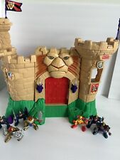 Fisher Price Great Adventures Magic Lion Castle 1998 + 7 figuras. ¡FUNCIONA! VIDEO. ¡LEE! segunda mano  Embacar hacia Argentina