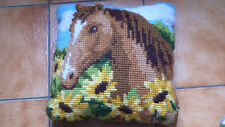 Coussin cheval canevas d'occasion  Montchanin
