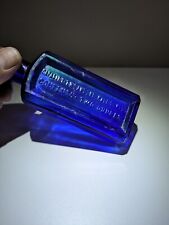 Frasco de remédio antigo azul cobalto iridescência em relevo pátina moída de duas onças comprar usado  Enviando para Brazil