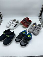 Lote De 5 Zapatos Bebé Niño Niño Adidas Saucony Oshkosh Skechers (¡1 NUEVOS S-Lights! segunda mano  Embacar hacia Argentina