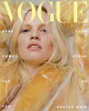 Vogue italy magazine for sale  Shipping to Ireland