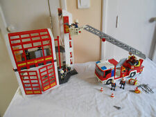 Playmobil caserne pompiers d'occasion  Lons-le-Saunier