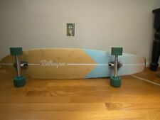 Usado, Patineta RETROSPEC completa 44" zed longboard crucero cubierta de arce Aqua cola de pescado segunda mano  Embacar hacia Argentina