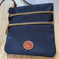 Dooney bourke pebble d'occasion  Expédié en Belgium