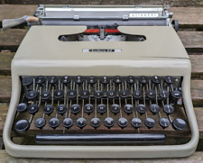##VINTAGE MADE IN GLASGOW - OLIVETTI LETTERA 22 - SERVICED for sale  Shipping to South Africa