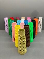 10 conos de hilo de plástico surtidos para bobinado de lana y uso artesanal segunda mano  Embacar hacia Argentina