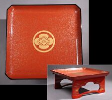 Usado, Mesa ornamental vintage japonesa lacada símbolo samurai símbolo oro M60 segunda mano  Embacar hacia Argentina