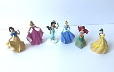 Usado, Lote de 7 figuras de 3,5"" muñecas cumpleaños de princesas Disney toppers de pastel excelente condición segunda mano  Embacar hacia Argentina