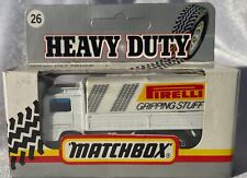 Usado, Matchbox-(1-75) MB 26 Volvo Tilt Truck "Pirelli Gripping Stuff" caixa resistente comprar usado  Enviando para Brazil
