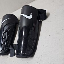 Used, 2 x Nike /Sondico flair Men's  shin Pads size M (box89) for sale  Shipping to South Africa
