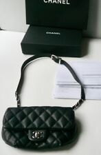 Chanel pochette ceinture d'occasion  Paris XIV
