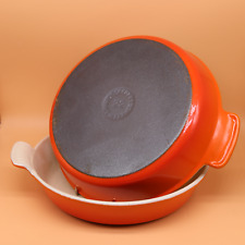 LE CREUSET Orange 22cm Oven Dish Gratin Dish Cast Iron PAIR till salu  Toimitus osoitteeseen Sweden