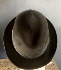 Ancien chapeau vintage d'occasion  Beynat