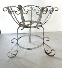 plant 2 metal stands for sale  Sioux City