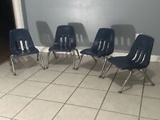 4 sillas vintage de plástico duro apilables Virco azul de 17,5" segunda mano  Embacar hacia Argentina