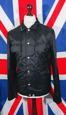 Pretty green button for sale  Shipping to Ireland